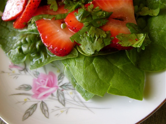 Strawberry Salsa and Spinach Salad